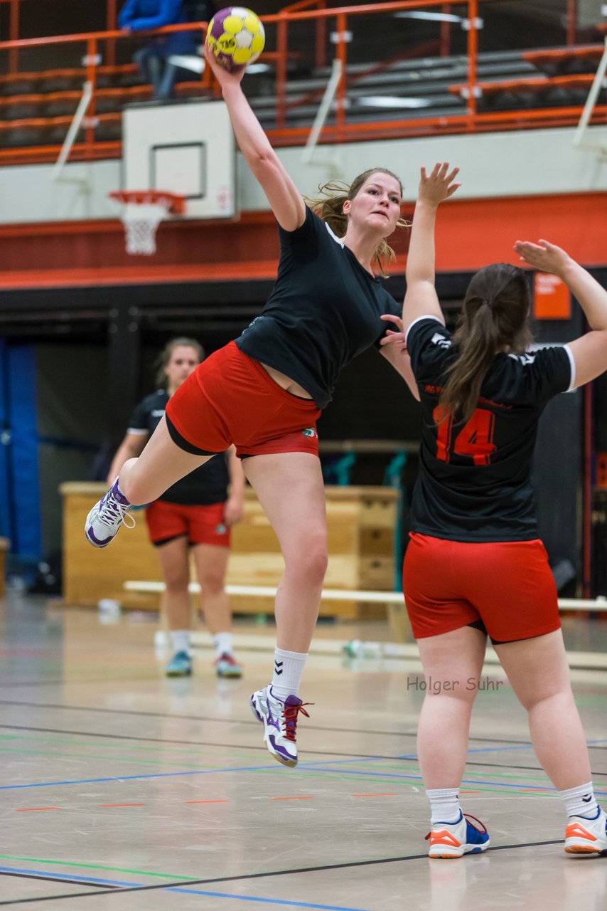 Bild 86 - Frauen HSG Stoertal Hu - HSG Kremperheide/Muensterdorf : Ergebnis: 20:23